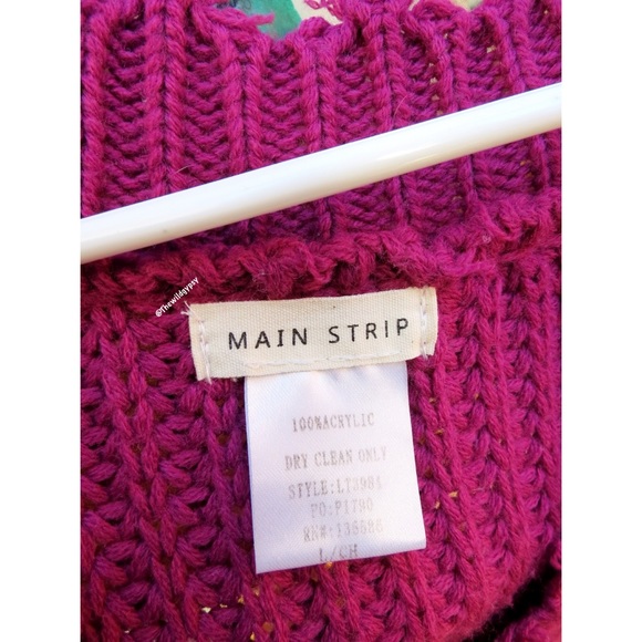 Magenta oversized distressed drop shoulder sweater π· - Picture 4 of 5
